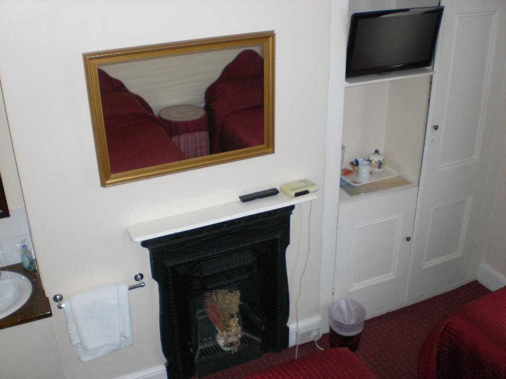 Melville Lodge Gatwick Горлі Номер фото